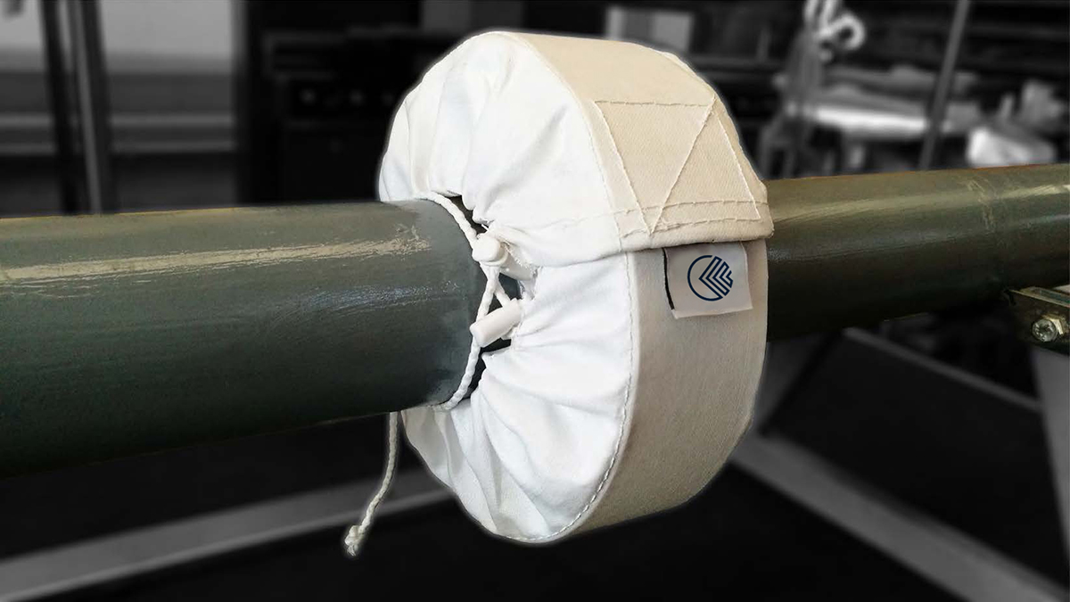 flange leak protection in piping using a safety spray shield