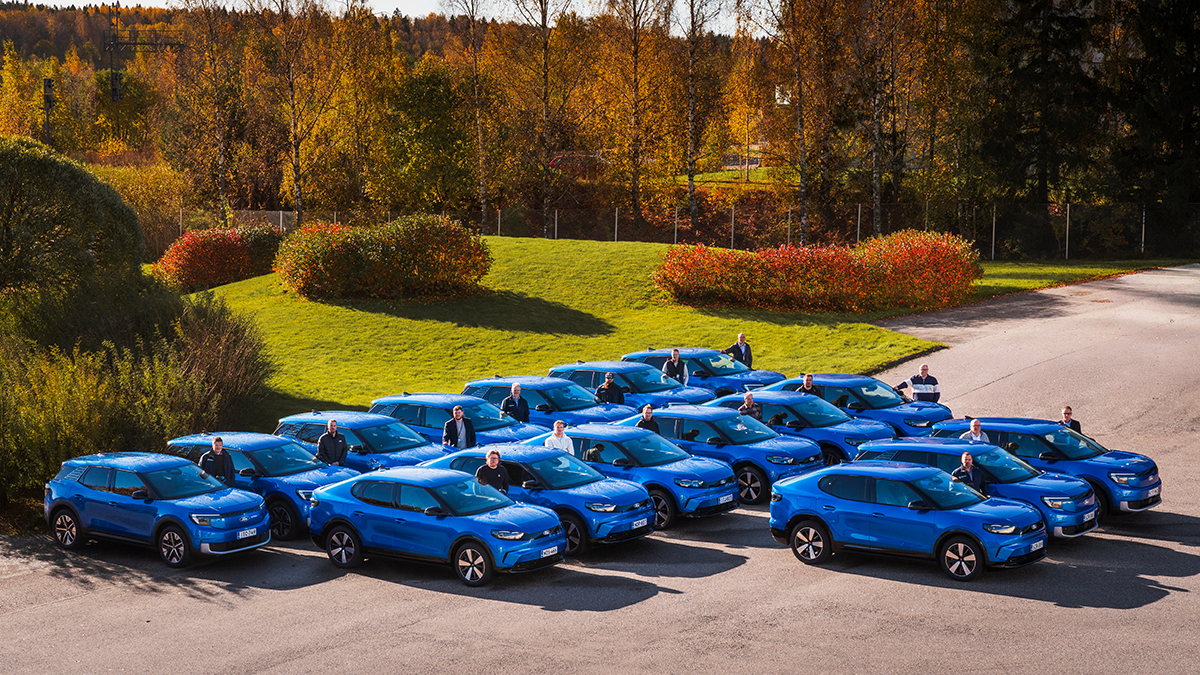 KLINGER Finland sähköistää koko autokantansa – 18 Ford-henkilöauton toimitus viimeistelee siirtymän